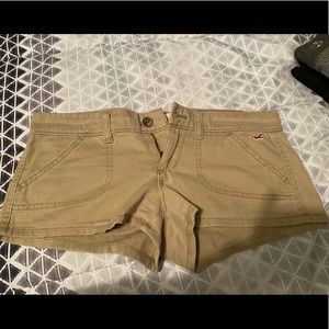 Hollister kaki shorts
